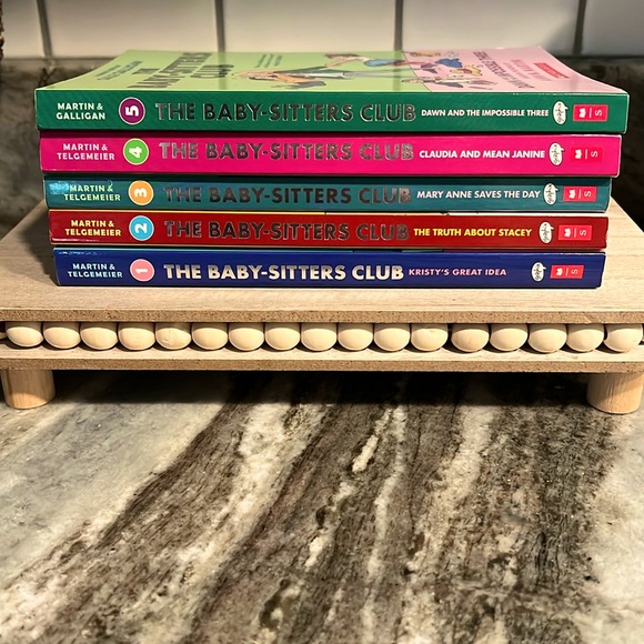 Ann M. Martin Other - SOLD!  New Edition The Babysitters Club Book Bundle 1-5